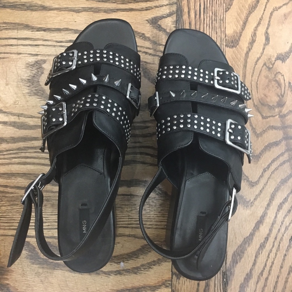 Edgy studded leather flatform sandals platform